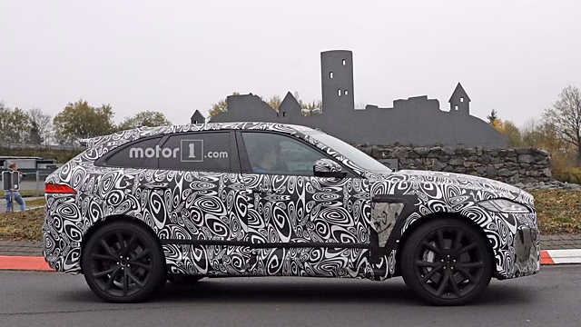 Заряженный F-Pace SVR тестируют в Англии