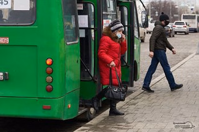 В Тюмени десять дачных маршрутов станут круглогодичными