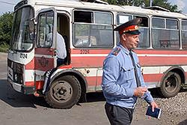 Маршруточники агитируют за интернационал