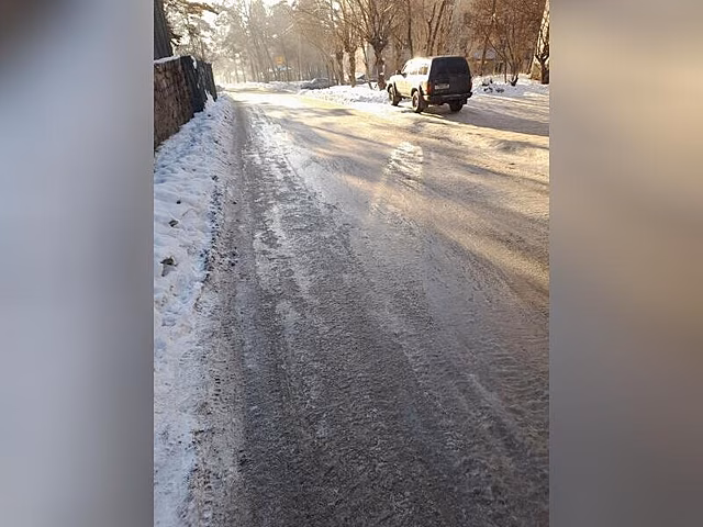 Сосновый Бор сковал лёд