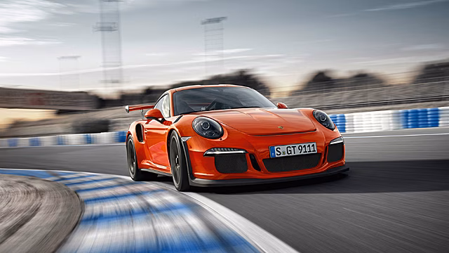 Porsche отметит 50-летие гоночной 911-ой особым спорткаром