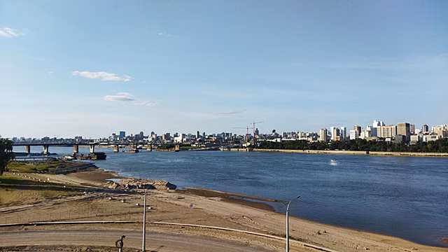 Новосибирск с высоты 800 метров показал турист из Липецка