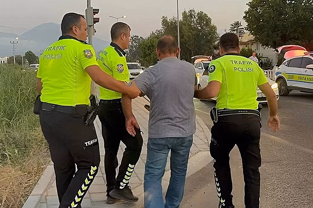 Отдыхавшую в Турции женщину дважды сбила машина