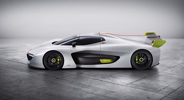 Пилот Формулы-1 Ник Хайдфельд впечатлился суперкаром Pininfarina Batista
