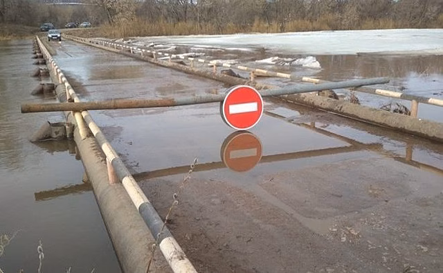 Два низководных моста в Буинском районе РТ освободили от воды