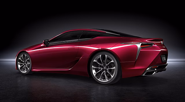 Lexus привёз в Детройт серийную версию концепта четырёхлетней давности