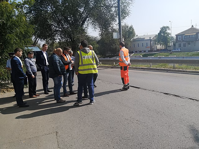Почти половина астраханских дорог приведена в нормативное состояние