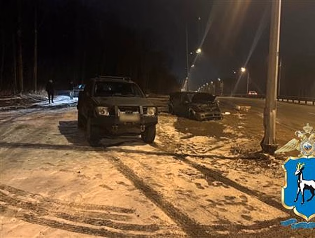 В Самаре водитель Nissan отправил в больницу автомобилистку