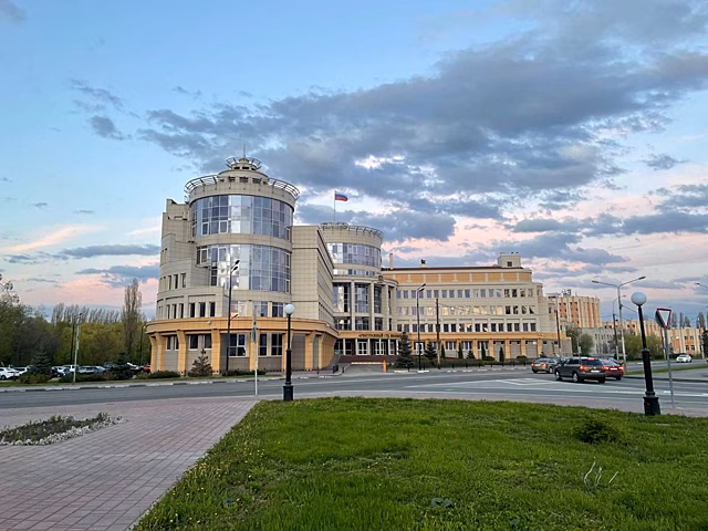 В Липецкой области больница требует через суд 1 млн рублей за протечки после ремонта крыши