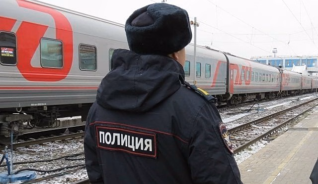 В Кирове сняли с поезда буйных пассажиров рейса «Москва – Владивосток»