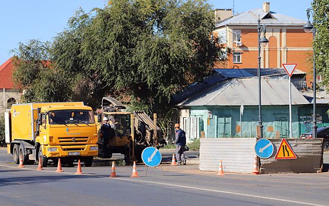В Оренбурге обновляют коммунальные сети