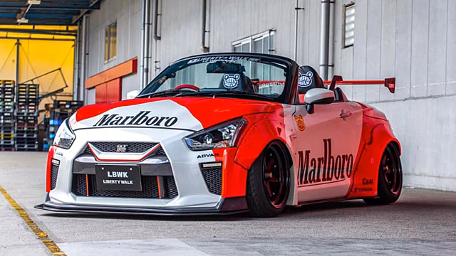 Этот миниатюрный GT-R Marlboro - наш японский герой дня