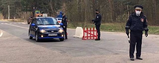В Брянской области на въезде в город Сельцо выставили ОМОН