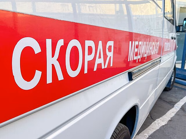 Пешеход попал под автобус в Тропарево-Никулине