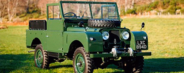 В Британии выставили на торги автомобиль Land Rover королевы Елизаветы II