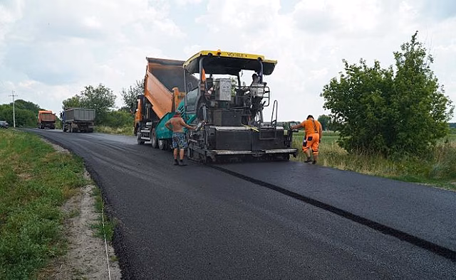 В Курске начался ремонт дороги на улице Карла Маркса
