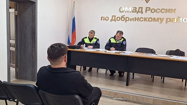 В Добринке Липецкой области задержали водителя с 68 неоплаченными штрафами