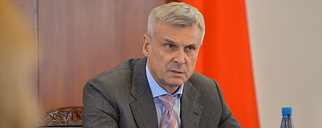 Носов сообщил о планах по строительству железной дороги на Колыму