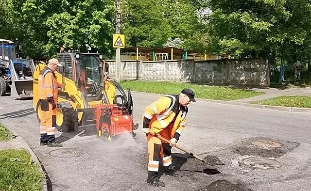Курские улицы активно ремонтируют и чистят