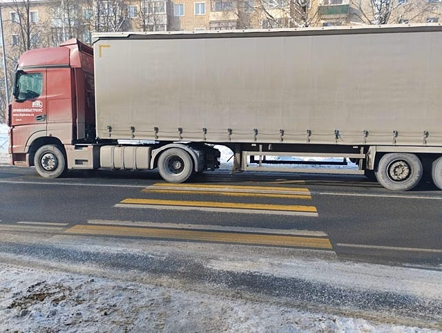 В Вахрушах школьницу сбил «КамАЗ»