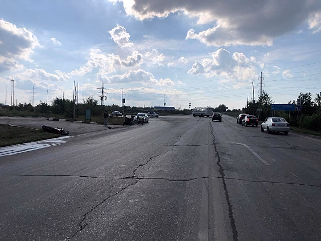 В Самарской области автобус ПАЗ сбил мотоцикл
