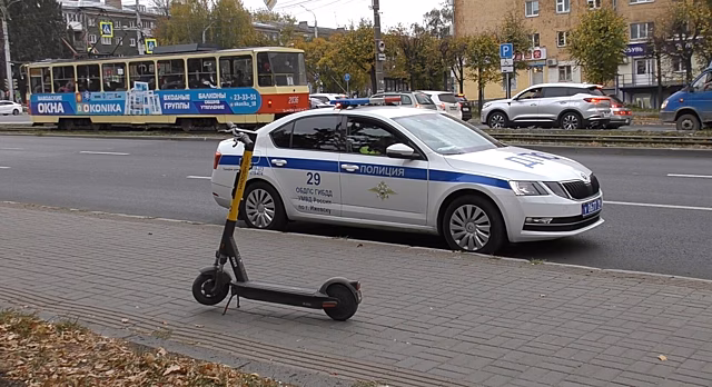 В Ижевске будут жестче контролировать езду на арендованных электросамокатах