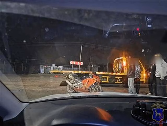 В Ставропольском районе полицейские преследовали юного водителя, севшего за руль мотоцикла без прав