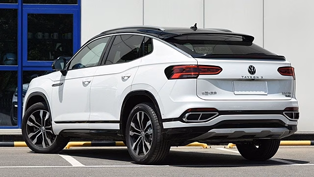 В РФ привезли кроссоверы Volkswagen Tayron из КНР по цене от 3,4 млн рублей