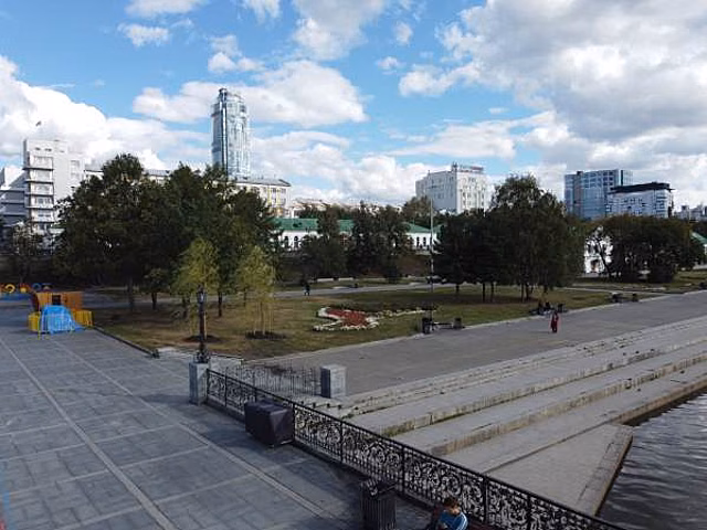 В Екатеринбурге одобрили застройку Исторического сквера