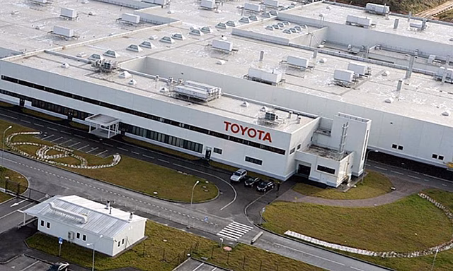 Toyota частично приостановила работу на 10 заводах в Японии из-за нехватки комплектующих