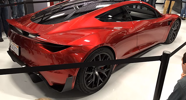 Так ли хороша Tesla в повседневности?