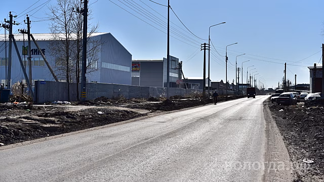 К установке бортовых камней готовят ул. Гагарина в Вологде