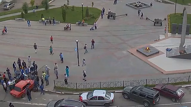 Пьяный водитель въехал в толпу людей под Калугой