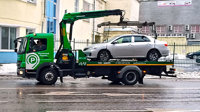 Эвакуация автомобилей подорожает после Нового года