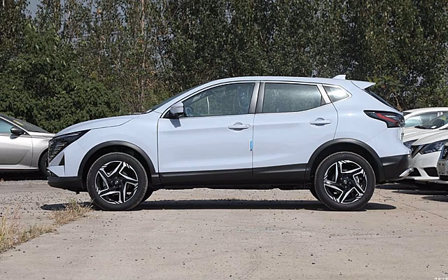 Вы не поверите: названа самая быстроразвивающаяся автомарка в РФ
