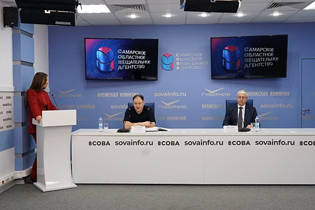 Перевозившего енотов на крыше авто водителя привлекли к административной ответственности