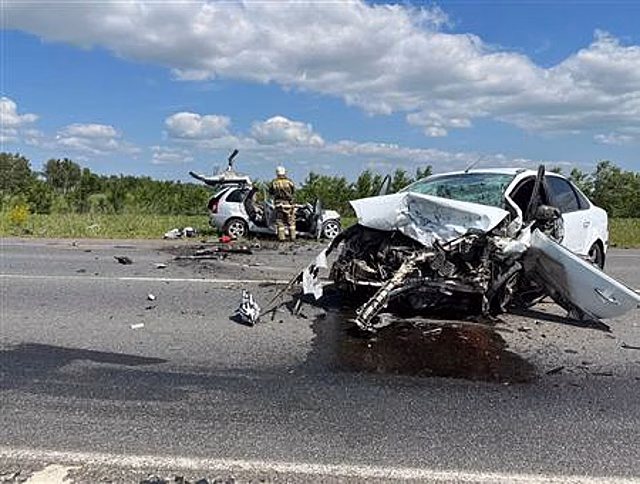 Смертельное ДТП на трассе М-5 в Борском районе: есть погибшие и пострадавшие