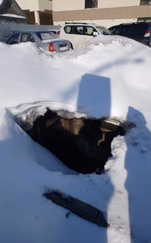 В Саратове восстановят опасный участок дороги с провалом возле «Лукоморья»