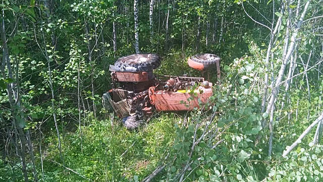 Тракторист без прав насмерть разбился в Новосибирской области