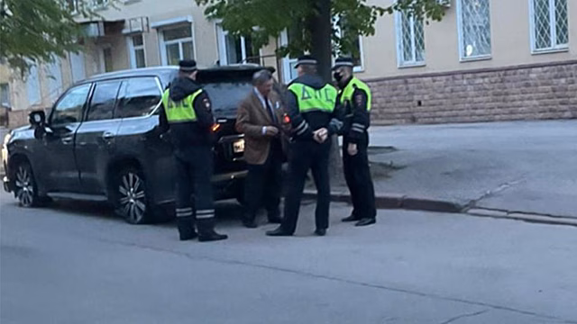 СМИ сообщили о выезде на «встречку» автомобиля экс-губернатора