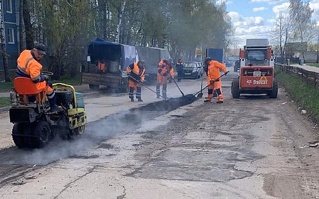 В Рязани за неделю ликвидировали ямы на 19 участках дорог