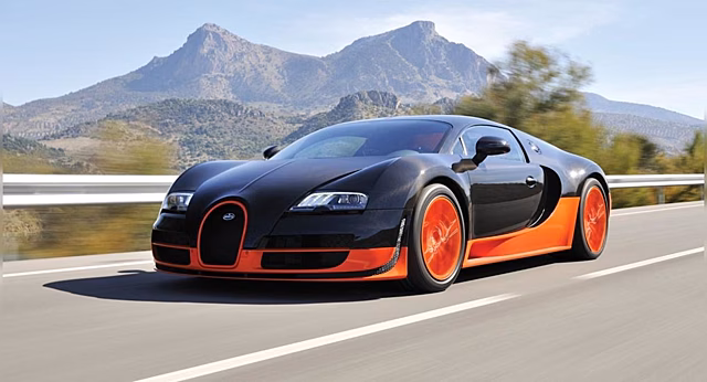 Bugatti Veyron назван автомобилем, который дважды побил рекорд по скорости