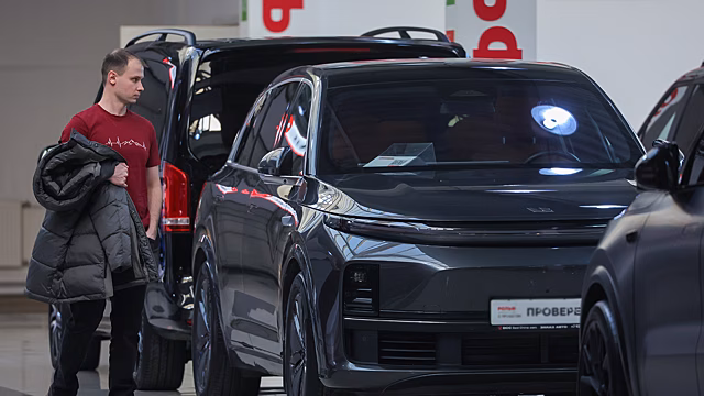 Россияне теряют интерес к новым автомобилям