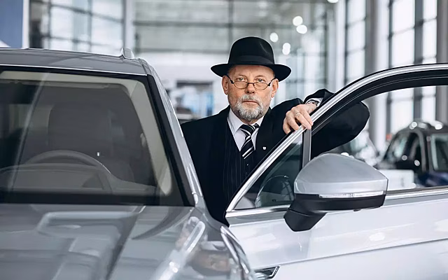 Названы любимые автомобили российских пенсионеров: 7 популярных моделей