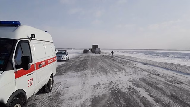 Водитель иномарки погиб в ДТП с большегрузом на трассе Екатеринбург – Тюмень