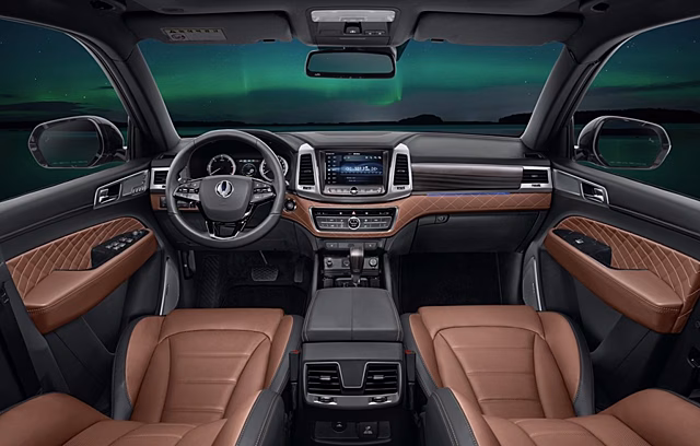 Новый SsangYong Rexton приедет в Европу осенью
