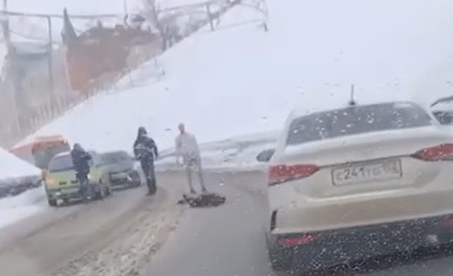 Нижегородка, упавшая с моста на Зеленском съезде, осталась жива
