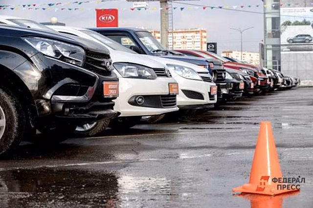 ​Российские аналитики предрекли авторынку подъем в 2023 году