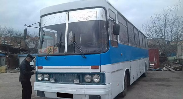 Таких Ikarus было сделано всего два: Один из них продают на Украине, но это не совсем «Икарус»