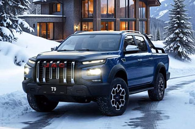 От 3,69 млн рублей: в РФ начались продажи пикапа JAC T9 с новой подвеской